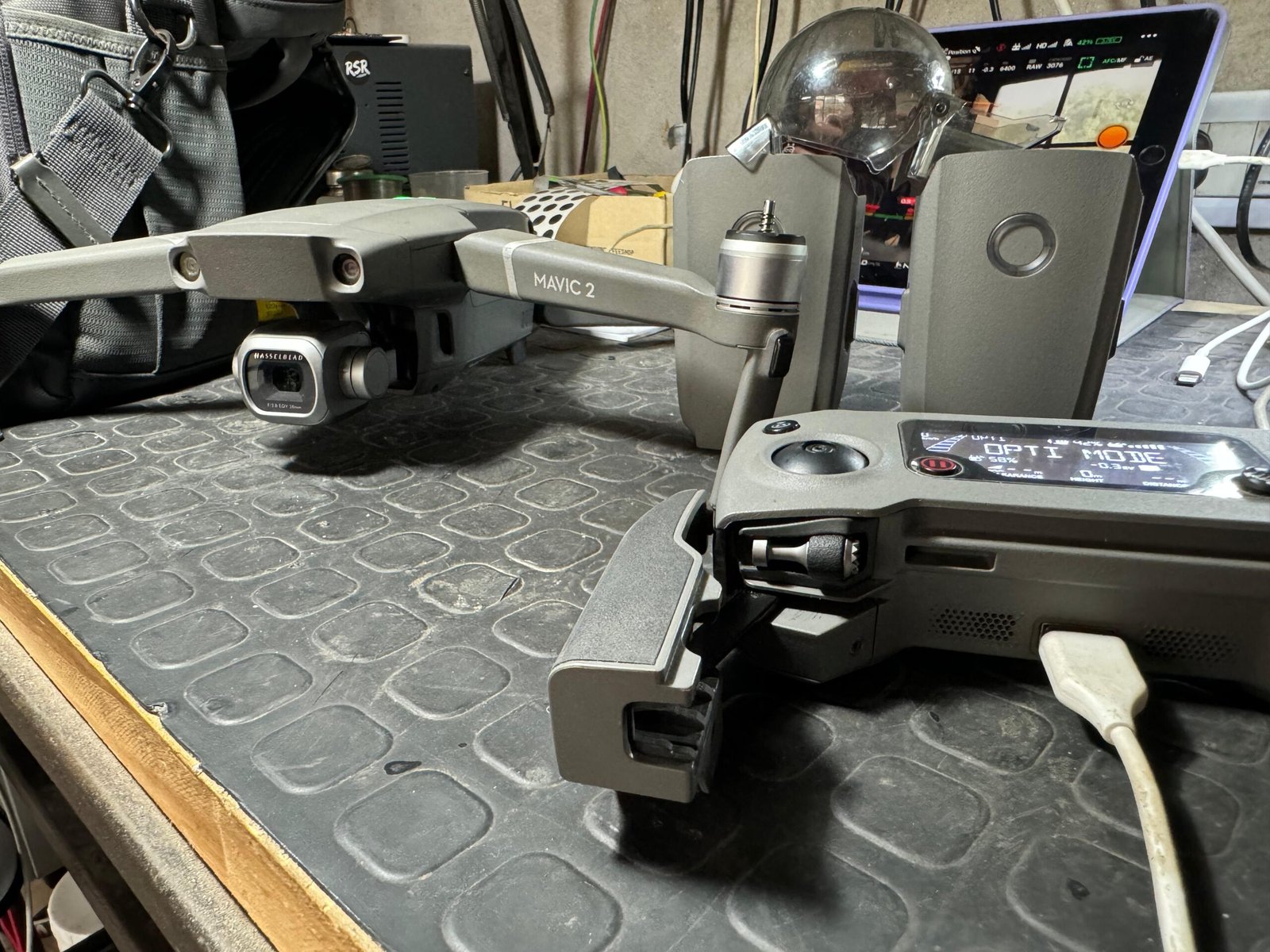 DJI Mavic 2 Pro (3 Baterias) - Imagen 2